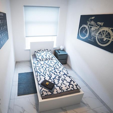 Nord-Apartment 4 I 2 Zimmer Mit Wlan & Smart-Tv Bremerhaven Kültér fotó