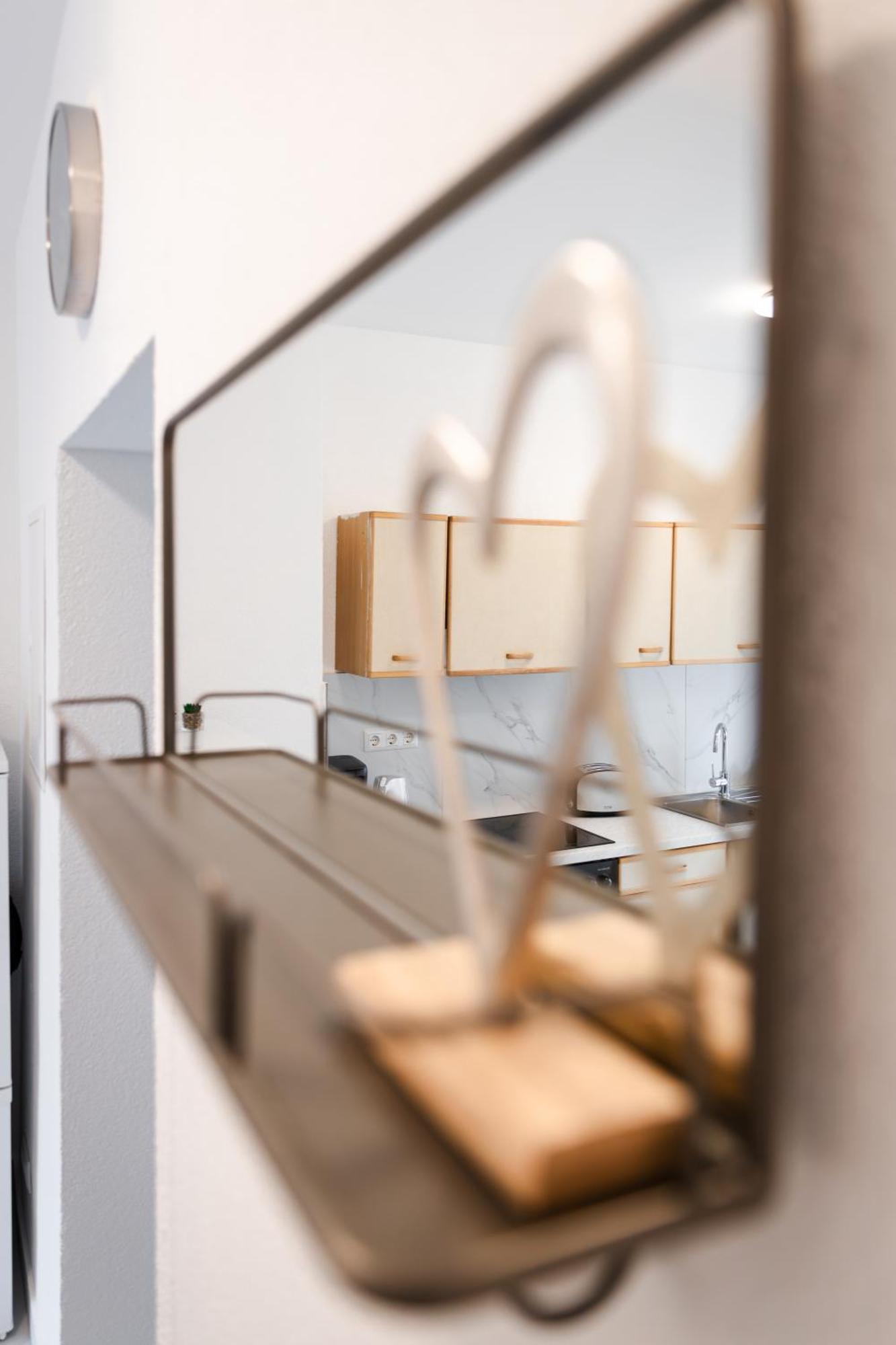Nord-Apartment 4 I 2 Zimmer Mit Wlan & Smart-Tv Bremerhaven Kültér fotó